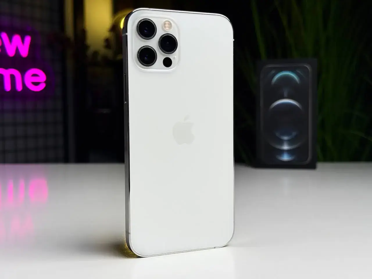 Б/У Apple iPhone 12 Pro 256GB Silver (MGLU3, MGMQ3) - Состояние: хороший | Аккумулятор: 100% | Комплектация: полный | Гарантія: 1 мес.