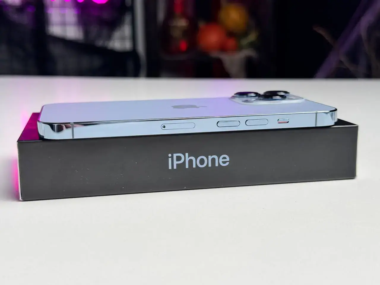 ВЖИВАНИЙ Apple iPhone 13 Pro 256GB Sierra Blue (MLU03, MLVP3) - Стан: гарний | Акумулятор: 86% | Комплектація: повний | Гарантія: 1 міс.
