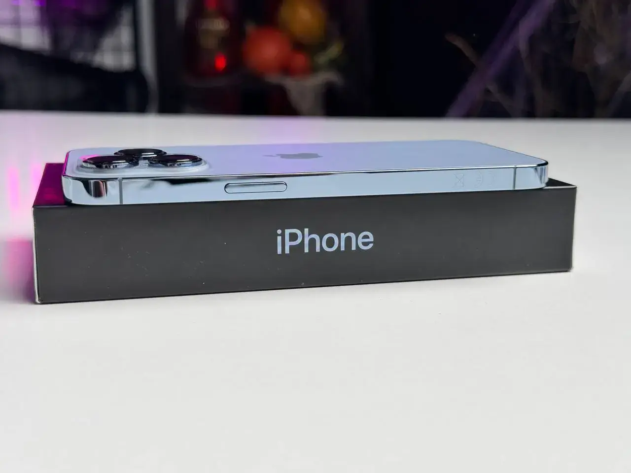 ВЖИВАНИЙ Apple iPhone 13 Pro 256GB Sierra Blue (MLU03, MLVP3) - Стан: гарний | Акумулятор: 86% | Комплектація: повний | Гарантія: 1 міс.