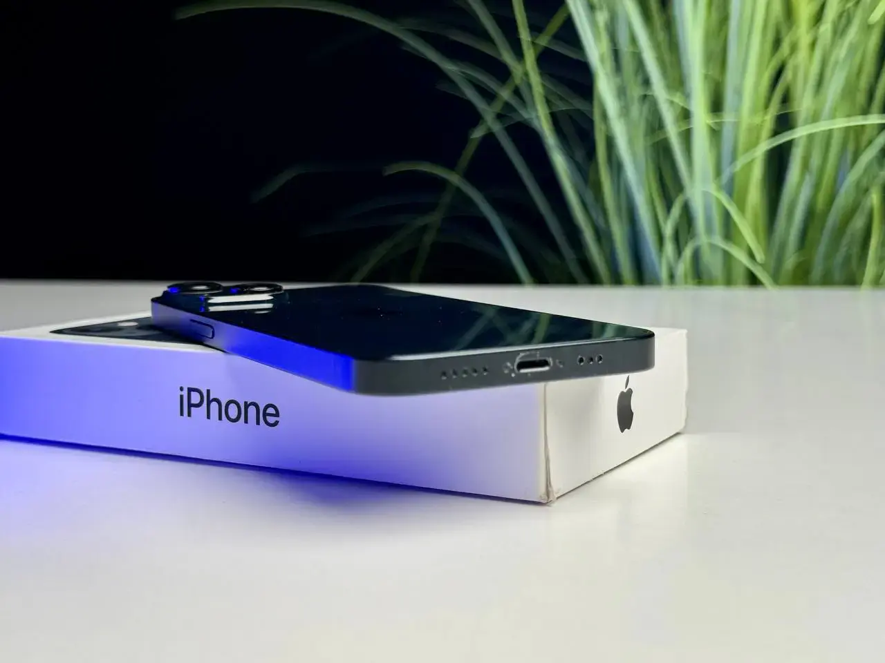 Б/У Apple iPhone 14 128GB Midnight (MPUF3) - Состояние: хороший | Аккумулятор: 87% | Комплект: полный | Гарантія: 1 мес.