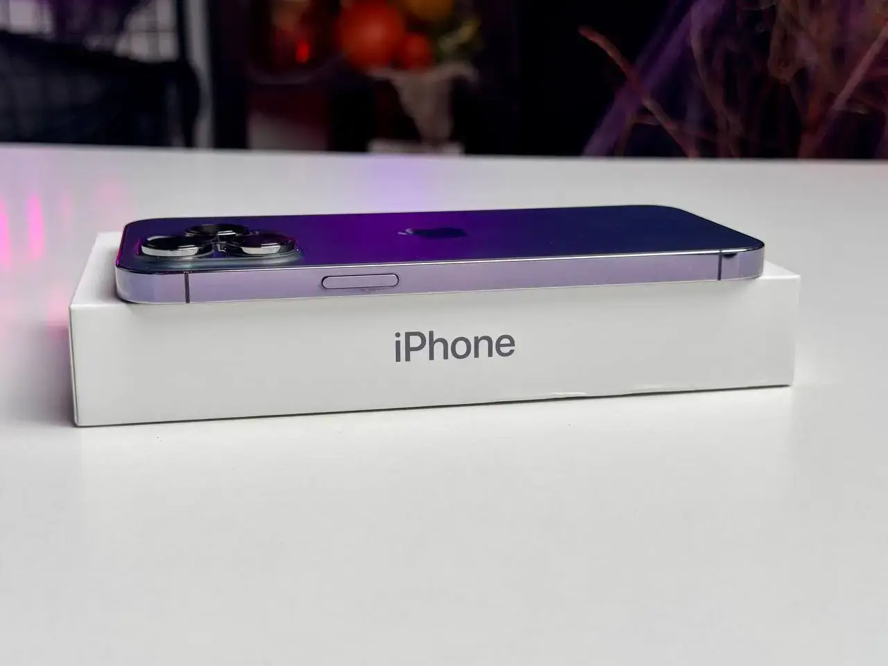 ВЖИВАНИЙ Apple iPhone 14 Pro Max 512GB Deep Purple (MQAM3) - Стан: гарний | Акумулятор: 100% | Комплектація: без комплекту | Гарантія: 1 міс.