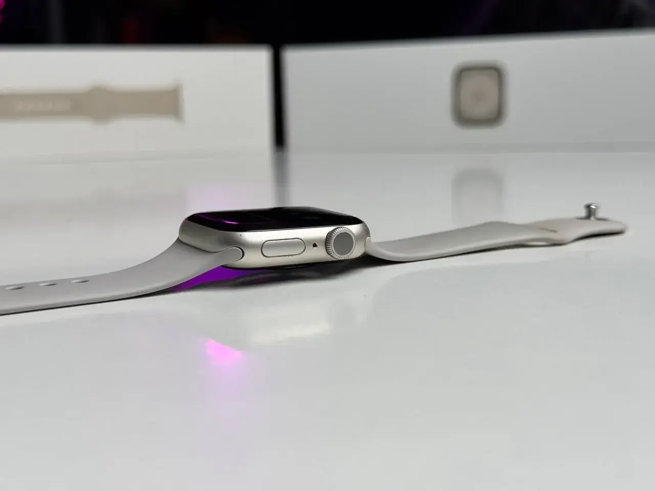 ВЖИВАНИЙ Apple Watch Series 8 GPS 41mm Starlight Aluminum Case with Starlight Sport Band - Regular (MNP63) - Стан: гарний | Акумулятор: 93% | Комплектація: повний | Гарантія: 1 міс.