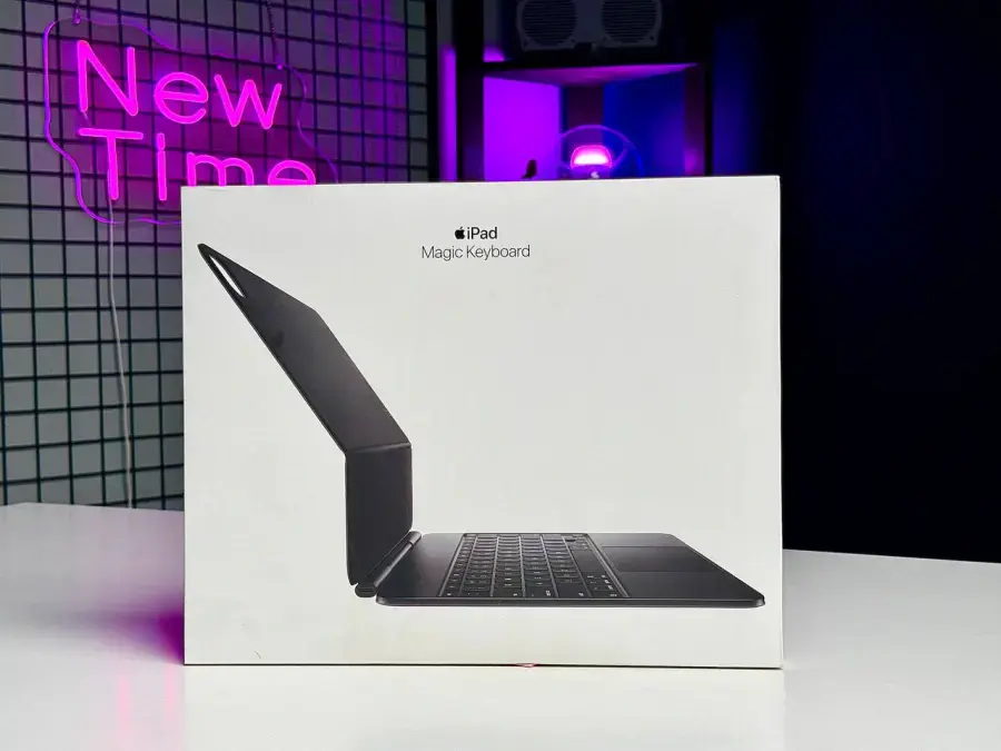 ВІТРИННА Чохол-клавіатура з підсвіткою для планшета Apple Magic Keyboard for iPad Pro 13‑inch [M4] - Ukrainian - Black (MWR53UA/A) Стан: гарний | Комплектація: повний | Гарантія: 1 міс.