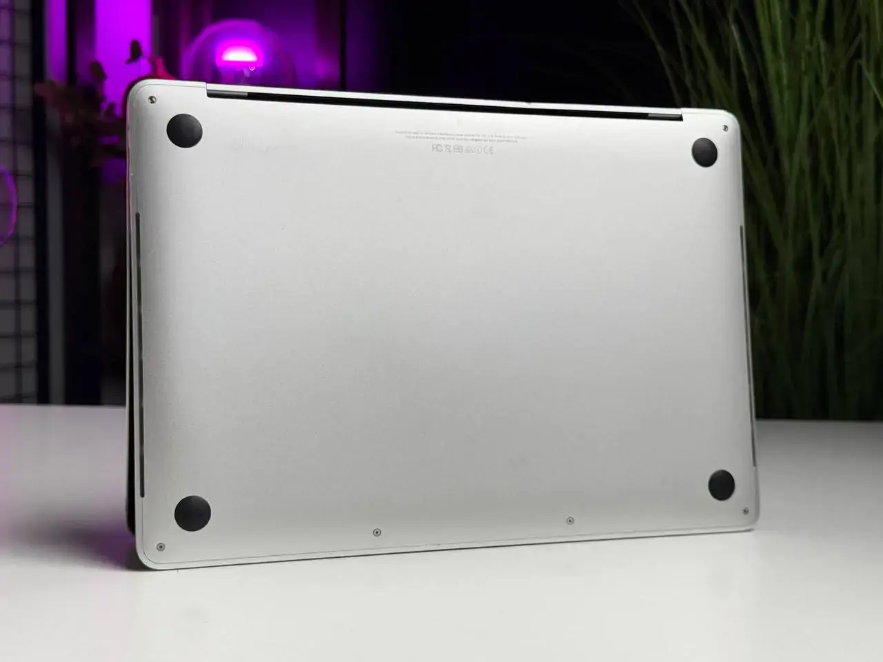ВЖИВАНИЙ MacBook Pro 13" Silver (MPXX2) 2017 - Стан: гарний | Акумулятор: 100% | Комплект: блок живлення, кабель | Гарантія: 1 міс.