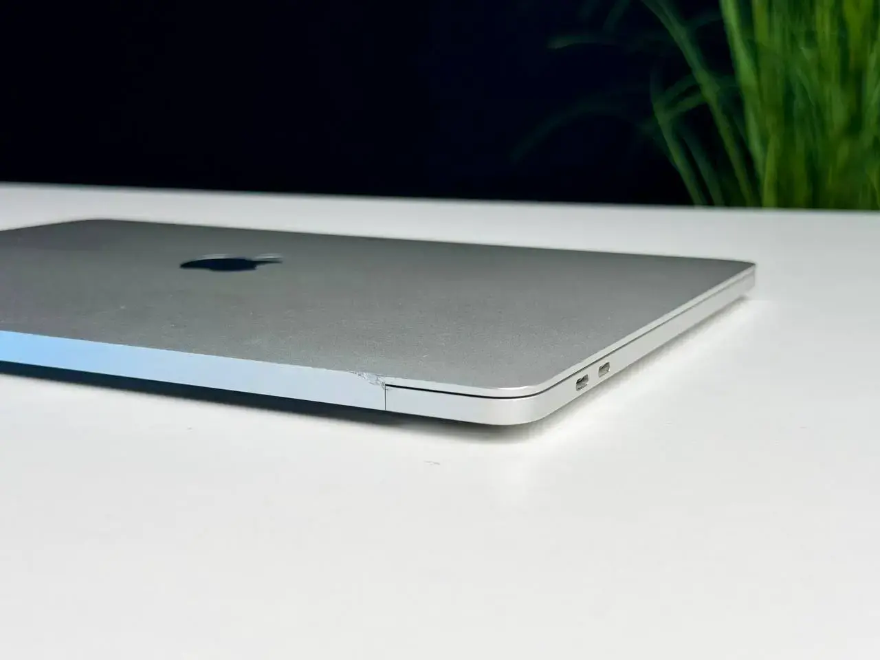 ВЖИВАНИЙ MacBook Pro 13" Silver (MV992) 2019 - Стан: задовільний | Акумулятор: 100% | Комплект: повний | Гарантія: 1 міс.