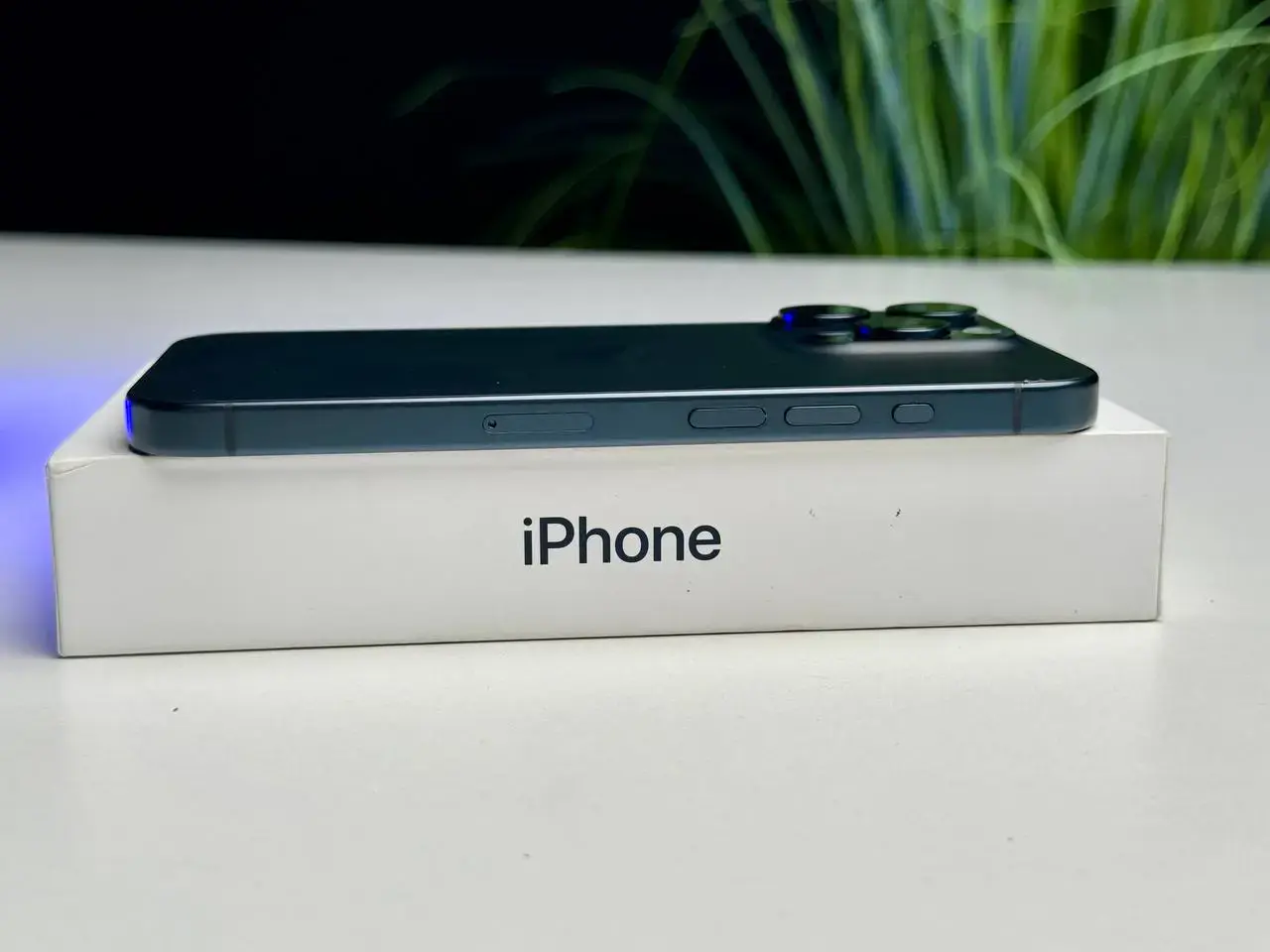 УЦЕНКА Apple iPhone 15 Pro 128GB Blue Titanium (MTV03) - Состояние: идеальный | Аккумулятор: 100% | Комплект: полный - Состояние: идеальный | Аккумулятор: 100% | Комплектация: полный | Гарантія: 1 мес.