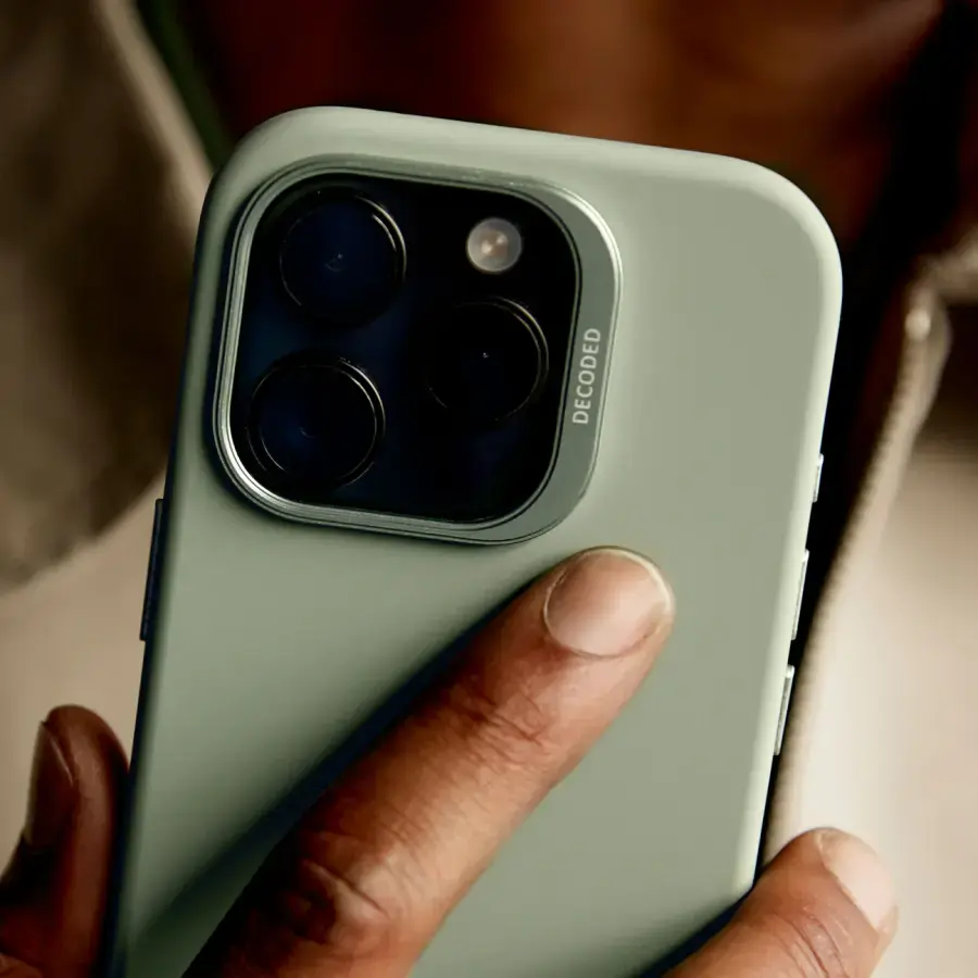 Чохол DECODED Silicone Case for iPhone 16 Pro - Jade Green (D25IPO16PBCS9JN)