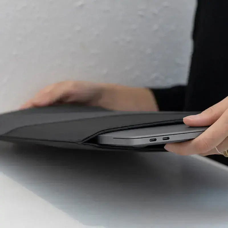 Чохол Native Union Stow Slim Sleeve Case Slate for MacBook Pro 16"/MacBook Air 15" (STOW-MBS-GRY-16)