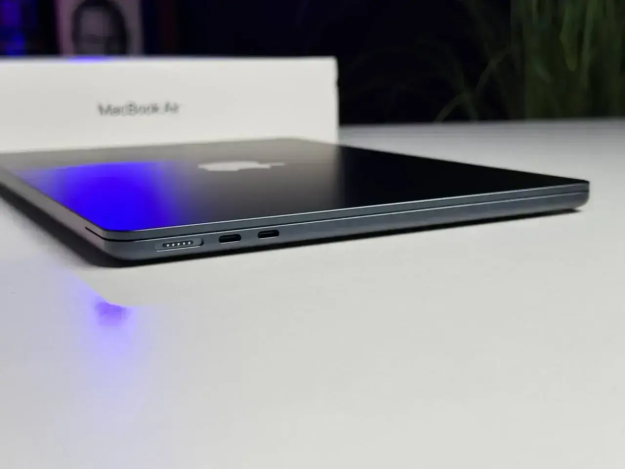 OPEN BOX MacBook Air 13" M3/8CPU/10GPU/16GB/512GB Midnight 2024 (MXCV3)