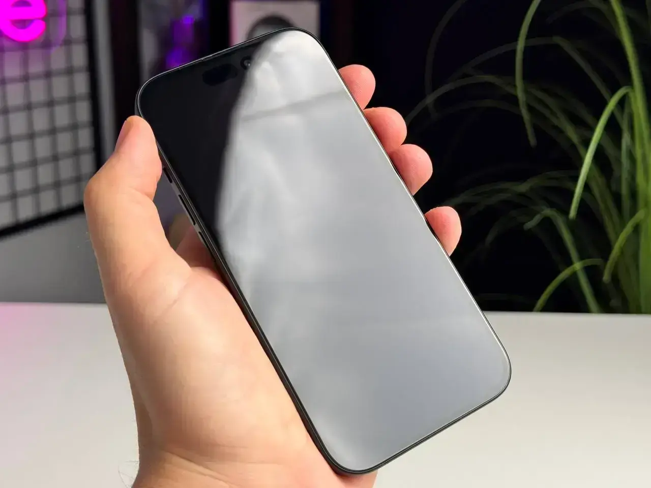 ВЕТРИННЫЙ Apple iPhone 15 128GB Black eSim (MTLV3) - Состояние: хороший | Аккумулятор: 100% | Комплект: iPhone | Гарантія: 3 мес.