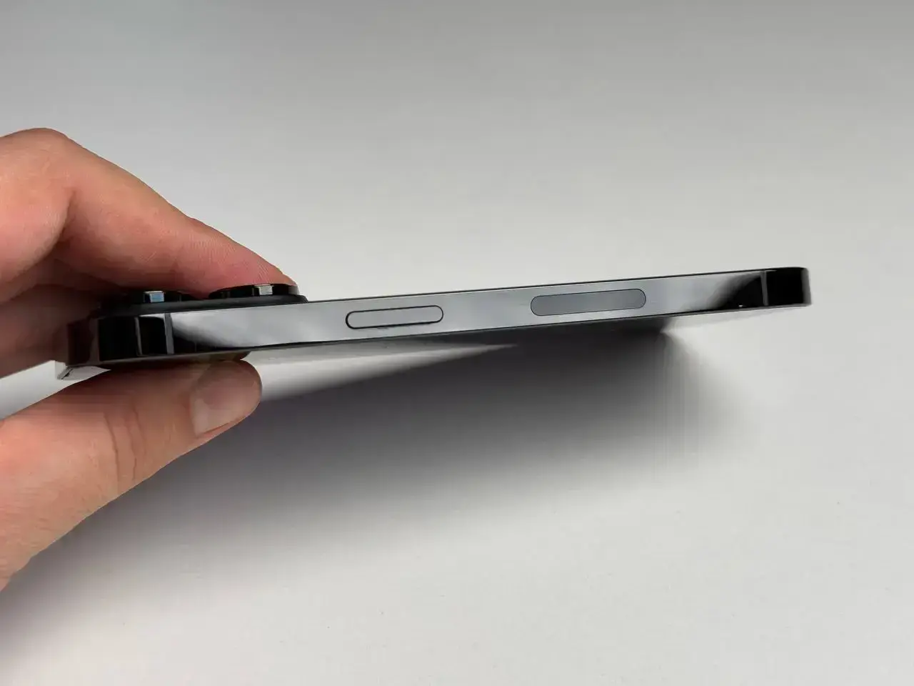 ВЖИВАНИЙ Apple iPhone 14 Pro 256GB Space Black eSim (MQ0N3) - Стан: гарний | Акумулятор: 100% | Комплектація: iPhone | Гарантія: 1 міс.