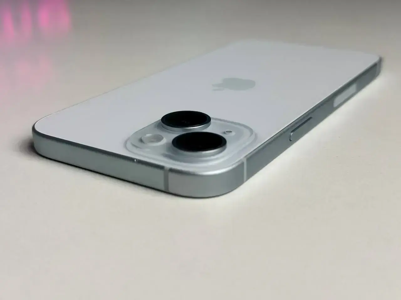 ВЖИВАНИЙ Apple iPhone 15 128GB Blue eSim (MTLY3) - Стан: гарний | Акумулятор: 100% | Комплектація: повний | Гарантія: 1 міс.