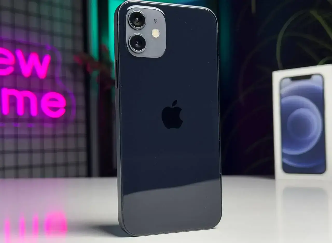 Б/У Apple iPhone 12 128GB Black (MGHC3, MGJA3) - Состояние: хороший | Аккумулятор: 100% | Гарантія: 1 мес.