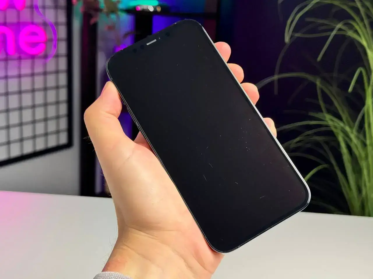 ВЖИВАНИЙ Apple iPhone 12 Pro Max 256GB Pacific Blue (MGCN3, MGDF3) - Стан: гарний | Акумулятор: 98% | Комплектація: без комплекту | Гарантія: 1 міс.