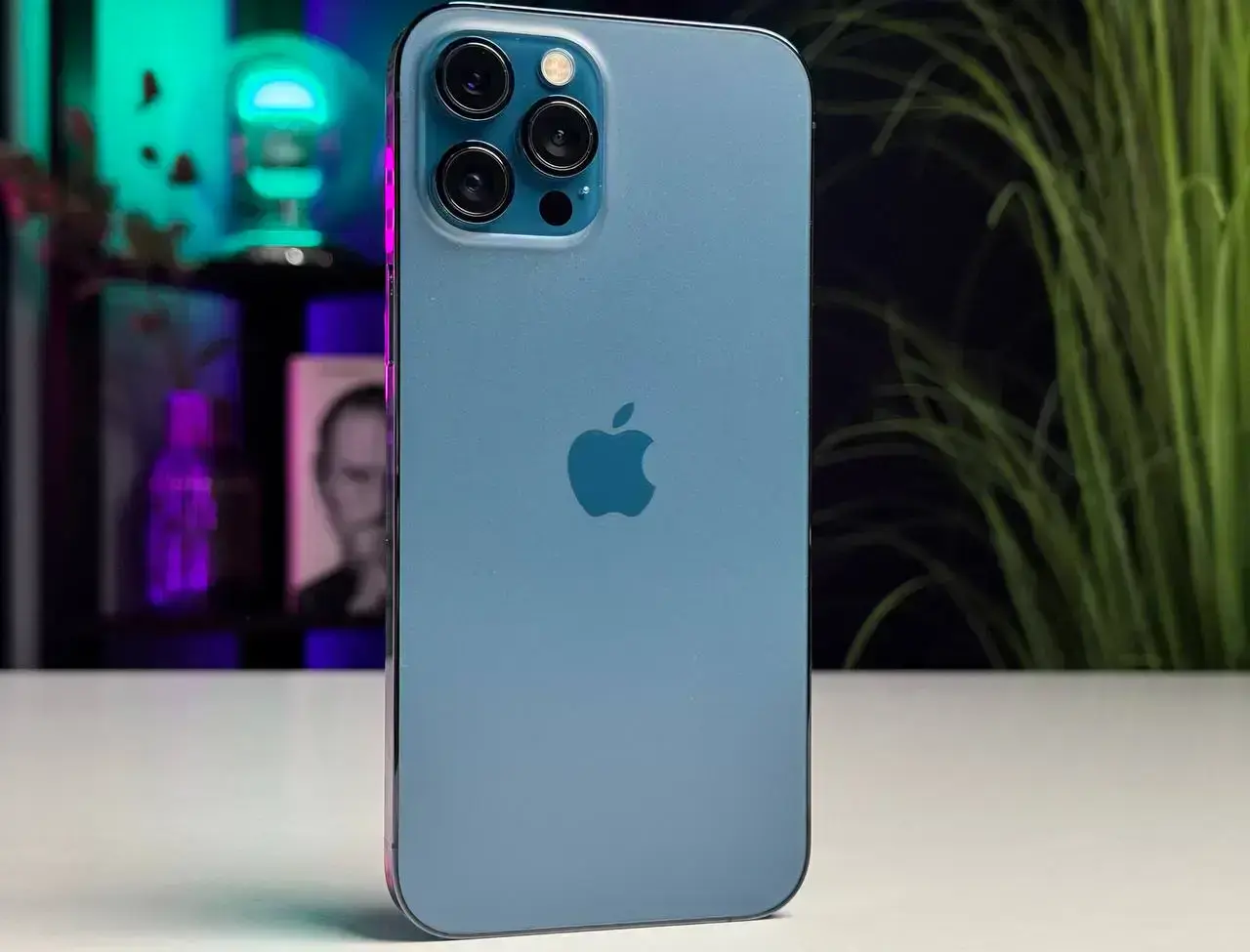 Б/У Apple iPhone 12 Pro Max 256GB Pacific Blue (MGCN3, MGDF3) - Состояние: хороший | Аккумулятор: 98% | Комплектация: без комплекта | Гарантія: 1 мес.