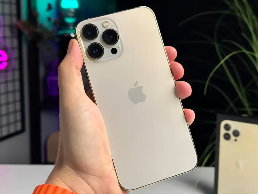 ВЖИВАНИЙ Apple iPhone 13 Pro Max 256GB Gold (MLKU3, MLLD3) - Стан: гарний | Акумулятор: 87% | Комплектація: повний | Гарантія: 1 міс.