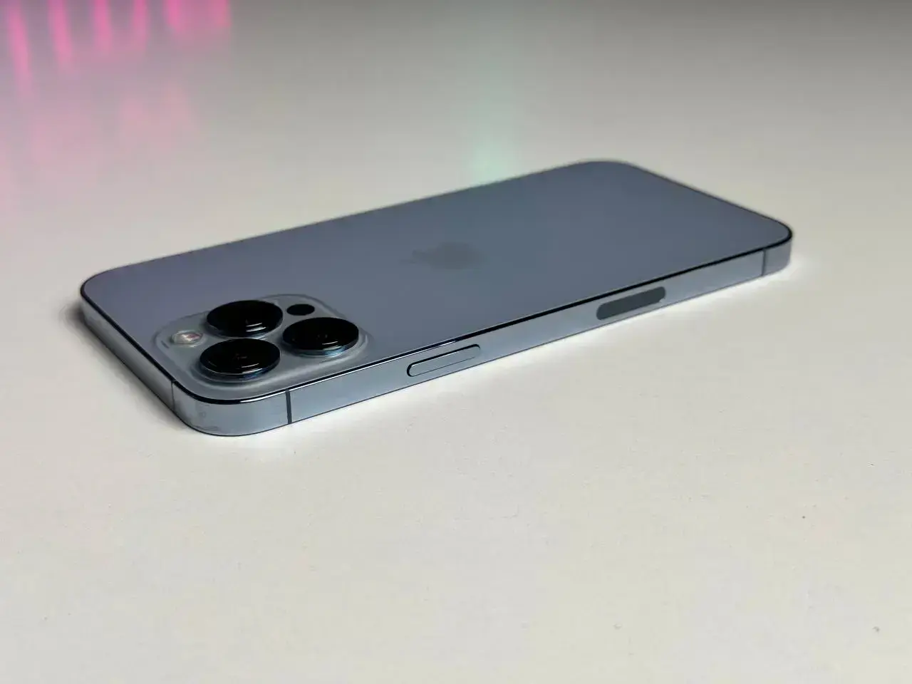 ВЖИВАНИЙ Apple iPhone 13 Pro Max 512GB Sierra Blue (MLL03, MLLJ3) - Стан: гарний | Акумулятор: 85% | Комплектація: без комплекту | Гарантія: 1 міс.