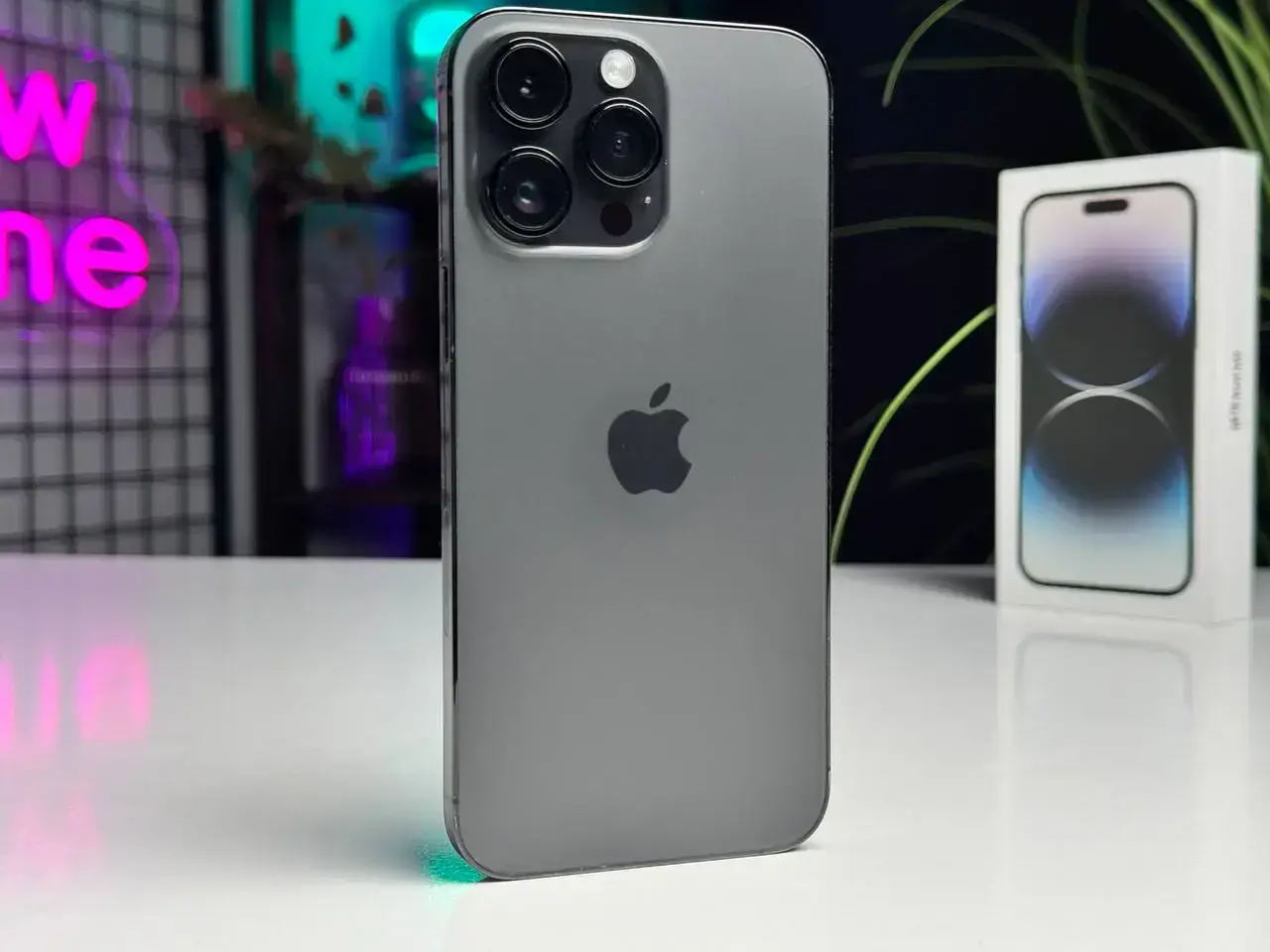 Б/У Apple iPhone 14 Pro Max 256GB Space Black eSim (MQ8T3) - Состояние: хороший | Аккумулятор: 100% | Комплектация: полный | Гарантія: 1 мес.