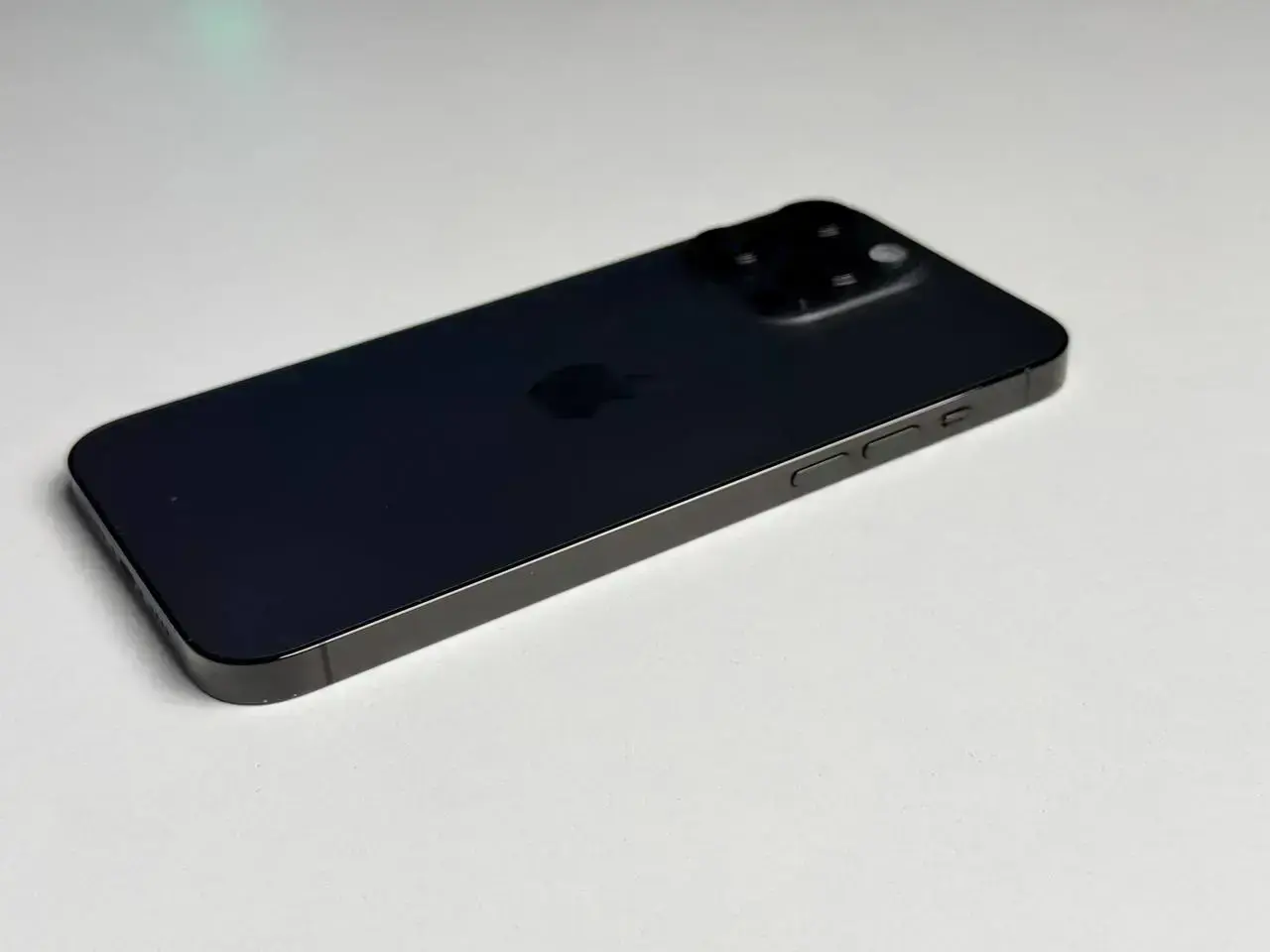 ВЖИВАНИЙ Apple iPhone 14 Pro Max 256GB Space Black eSim (MQ8T3) - Стан: гарний | Акумулятор: 88% | Комплектація: кабель | Гарантія: 1 міс.