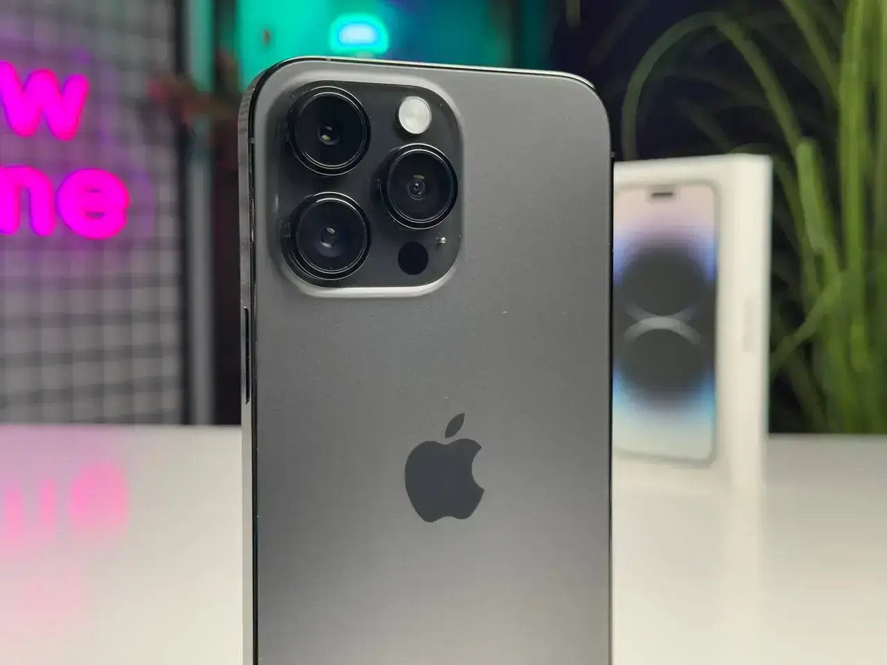 Б/У Apple iPhone 14 Pro Max 256GB Space Black (MQ9U3) - Состояние: хороший | Аккумулятор: 100% | Комплектация: полный | Гарантія: 1 мес.