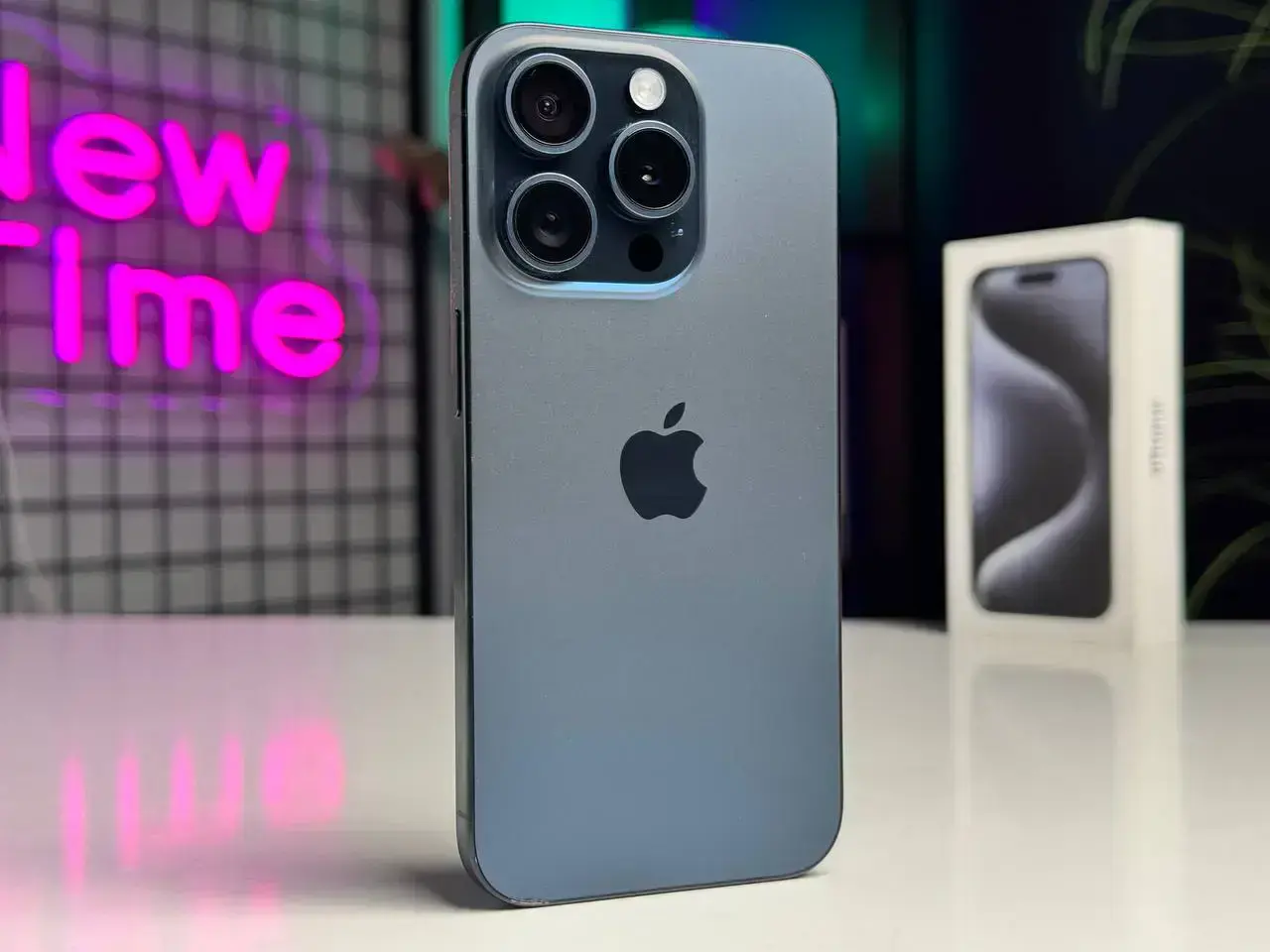 Б/У Apple iPhone 15 Pro 128GB Blue Titanium (MTV03) - Состояние: хороший | Аккумулятор: 96% | Комплектация: полный | Гарантія: 1 мес.