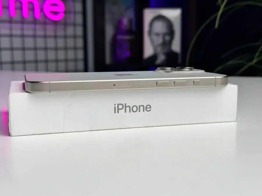 ВЖИВАНИЙ Apple iPhone 15 Pro Max 1TB Natural Titanium Dual Sim (MU603) - Стан: гарний | Акумулятор: 93% | Комплектація: коробка | Гарантія: 1 міс.