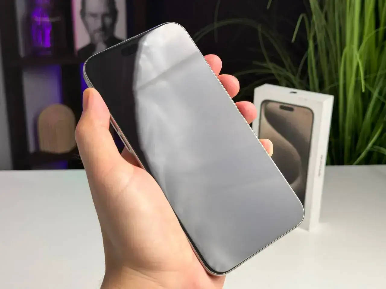 ВЖИВАНИЙ Apple iPhone 15 Pro Max 512GB Natural Titanium (MU7E3) - Стан: ідеальний | Акумулятор: 88% | Комплектація: повний | Гарантія: 1 міс.