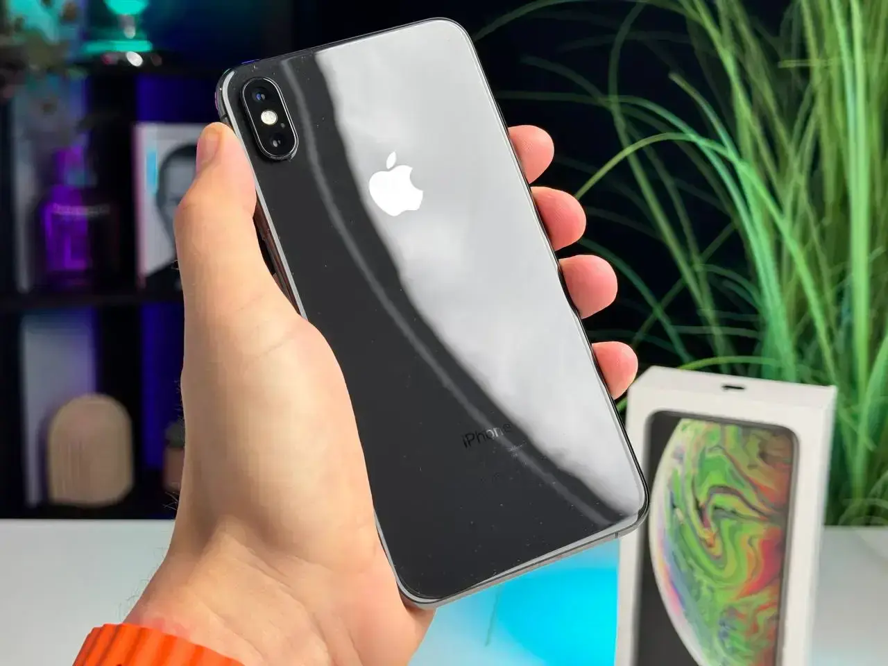 Б/У Apple iPhone XS Max 256GB Space Gray (MT682) - Состояние: хороший | Аккумулятор: 100% | Комплектация: коробка | Гарантія: 1 мес.