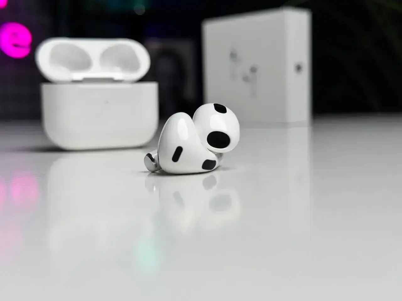OPEN BOX Наушники Apple AirPods 3 with Lightning Charging Case (MPNY3) - Состояние: хороший | Аккумулятор: 100% | Комплектация: полный | Гарантія: 1 мес.