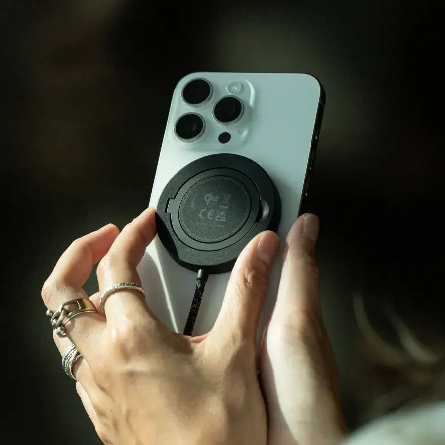 Бездротовий зарядний пристрій Native Union SnapStand Qi2 - Black (SNST-QI2-BLK)