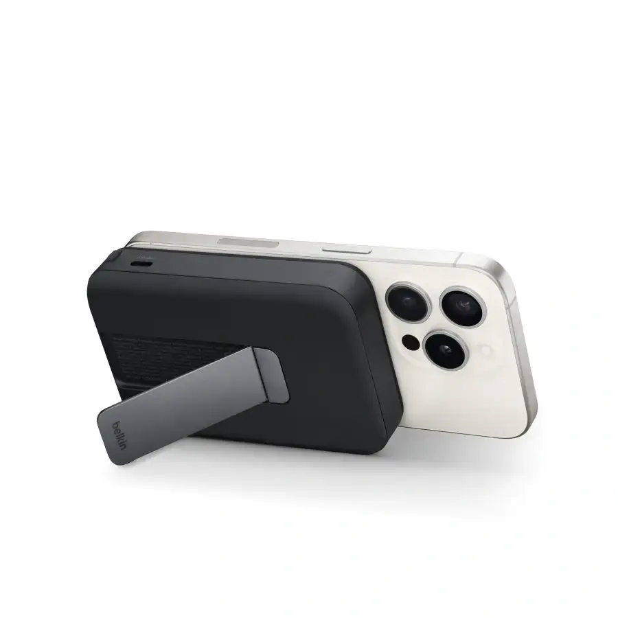 Портативний зарядний пристрій [Power Bank] з MagSafe та підставкою Belkin BoostCharge Pro Magnetic Charging Power Bank MagSafe 10K Qi2 15W + Cable (BPD009dsBK-APL, HRE52)