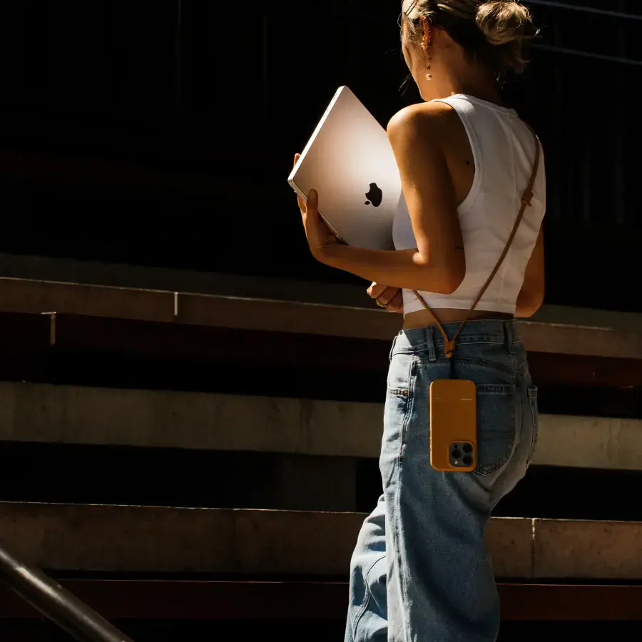 Ремень через плечо Native Union (Re) Classic Sling - Kraft (RECLA-KFT-SLING-RP)