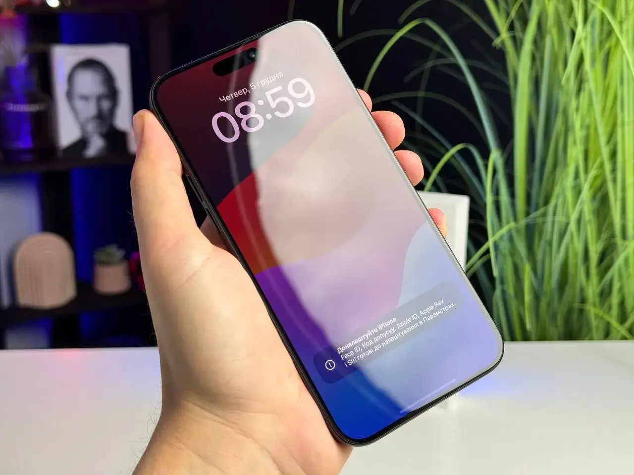 ВІТРИННИЙ Apple iPhone 15 Pro Max 256GB Black Titanium (MU773) - Стан: ідеальний | Акумулятор: 100% [13 циклів] | Комплектація: повний | Гарантія: 6 міс.