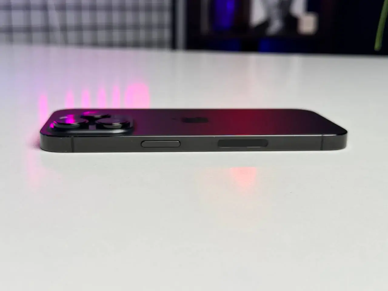 Б/У Apple iPhone 14 Pro 512GB Space Black eSim (MQ1K3) - Состояние: хороший | Аккумулятор: 100% | Комплектация: iPhone | Гарантія: 1 мес.