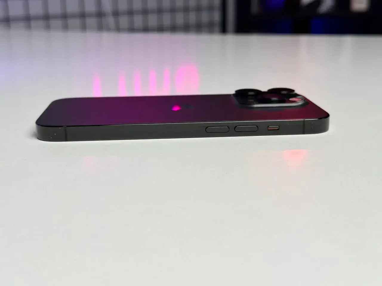 Б/У Apple iPhone 14 Pro 512GB Space Black eSim (MQ1K3) - Состояние: хороший | Аккумулятор: 100% | Комплектация: iPhone | Гарантія: 1 мес.