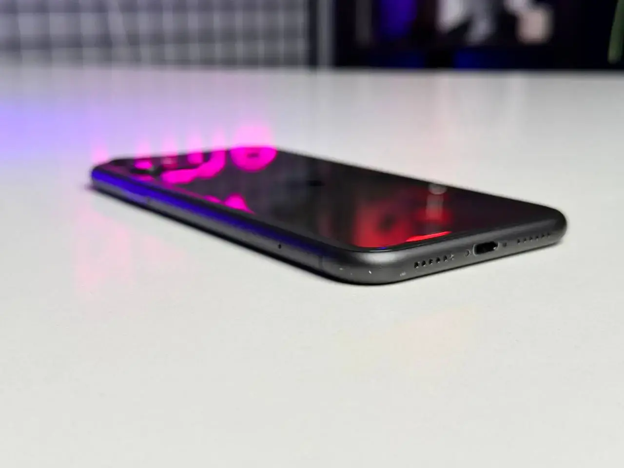 Б/У Apple iPhone 11 64GB Black (MHCP3, MHDA3) - Состояние: хороший | Аккумулятор: 100% | Комплектация: iPhone | Гарантія: 1 мес.
