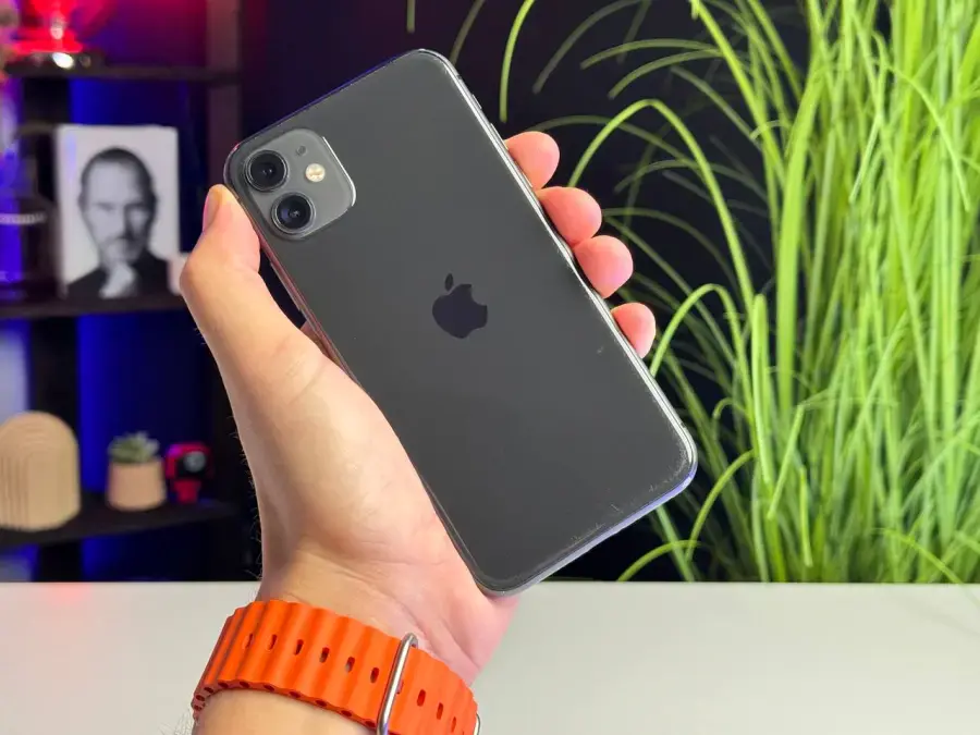 Б/У Apple iPhone 11 64GB Black (MHCP3, MHDA3) Slim Box - Состояние: удовлетворительный | Аккумулятор: 100% | Комплектация: iPhone | Гарантія: 1 мес.