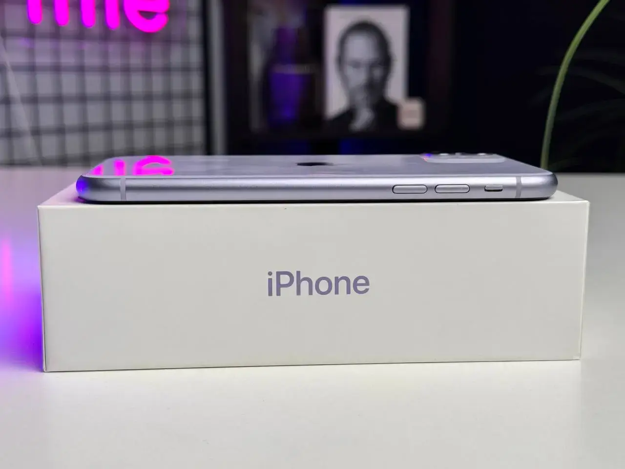 ВЖИВАНИЙ Apple iPhone 11 64GB Purple (MWLC2) - Стан: ідеальний | Акумулятор: 100% | Комплектація: повний | Гарантія: 1 міс.