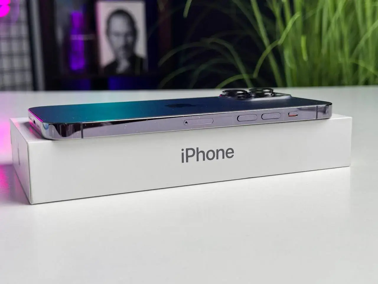 ВЖИВАНИЙ Apple iPhone 14 Pro Max 128GB Deep Purple (MQ9T3) - Стан: гарний | Акумулятор: 89% | Комплектація: коробка | Гарантія: 1 міс.