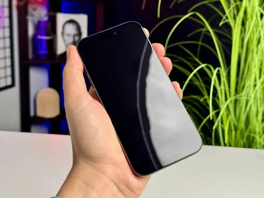 Б/У Apple iPhone 15 Pro 256GB Black Titanium (MTV13) - Состояние: хороший | Аккумулятор: 96% | Комплектация: iPhone | Гарантія: 1 мес.