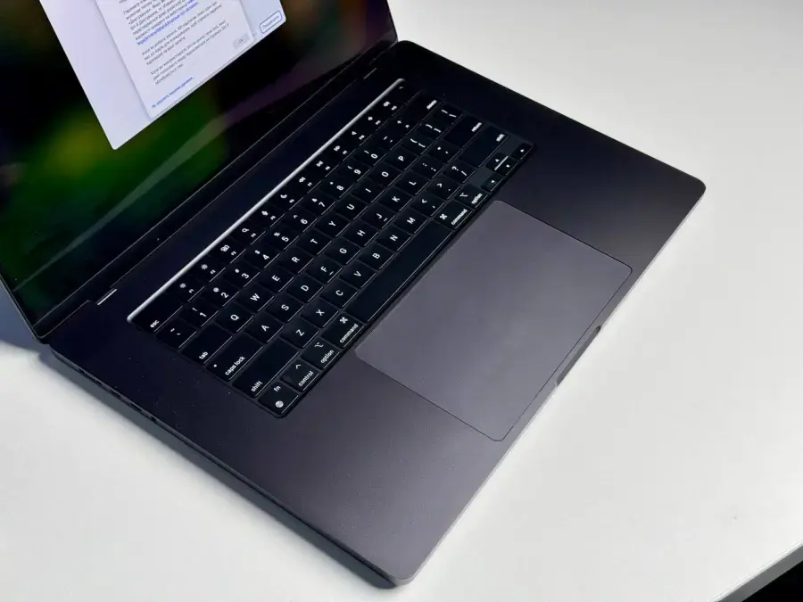ВЖИВАНИЙ MacBook Pro 16" M3 Pro/18GB/512GB Space Black 2023 (MRW13) - US English - Стан: ідеальний | Акумулятор: 100% | Комплектація: повний | Гарантія: 1 міс.