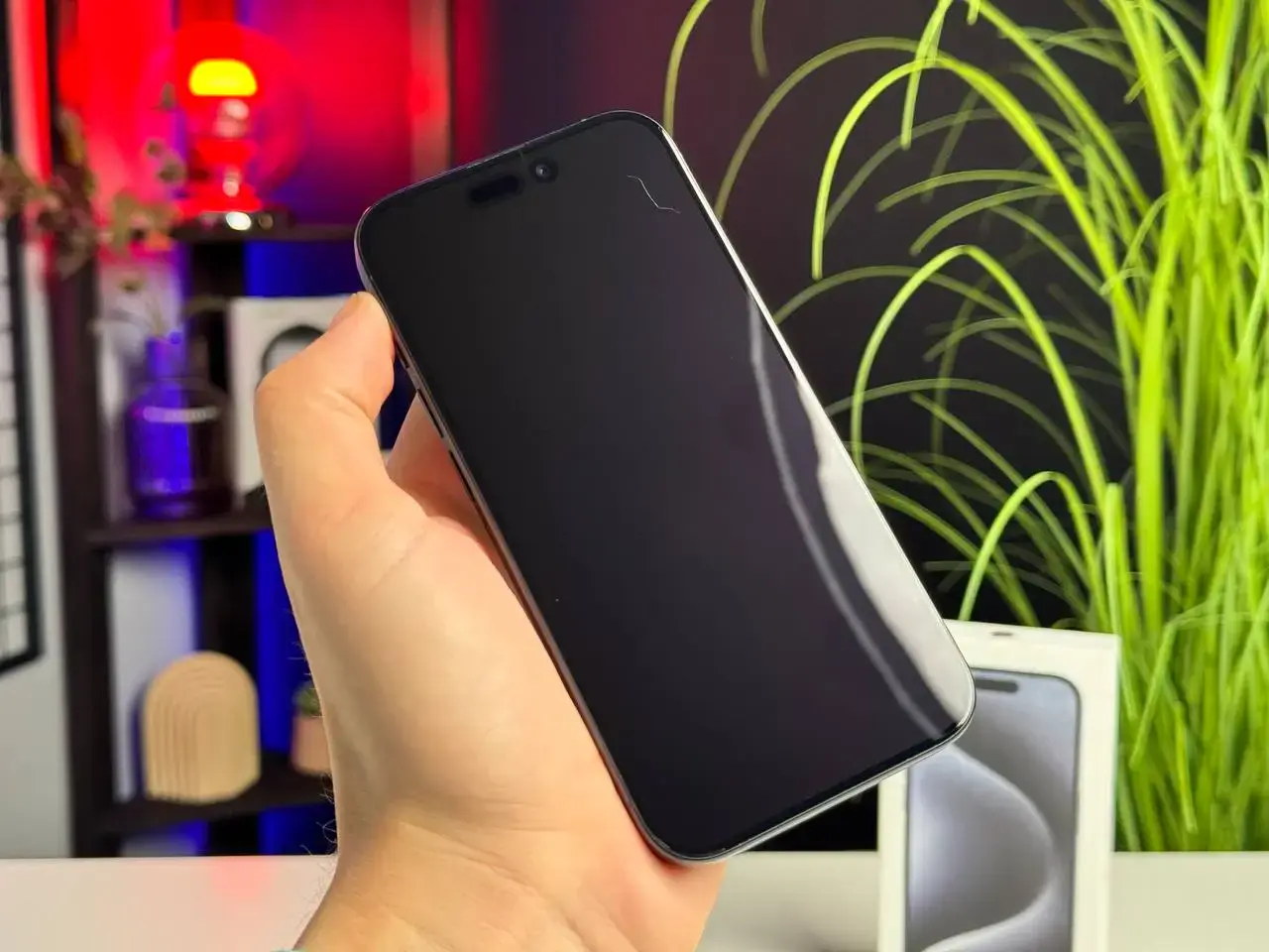 УЦЕНКА Apple iPhone 15 Pro 128GB Blue Titanium (MTV03) - Состояние: хороший | Аккумулятор: 100% | Комплект: полный | Гарантія: 6 мес.