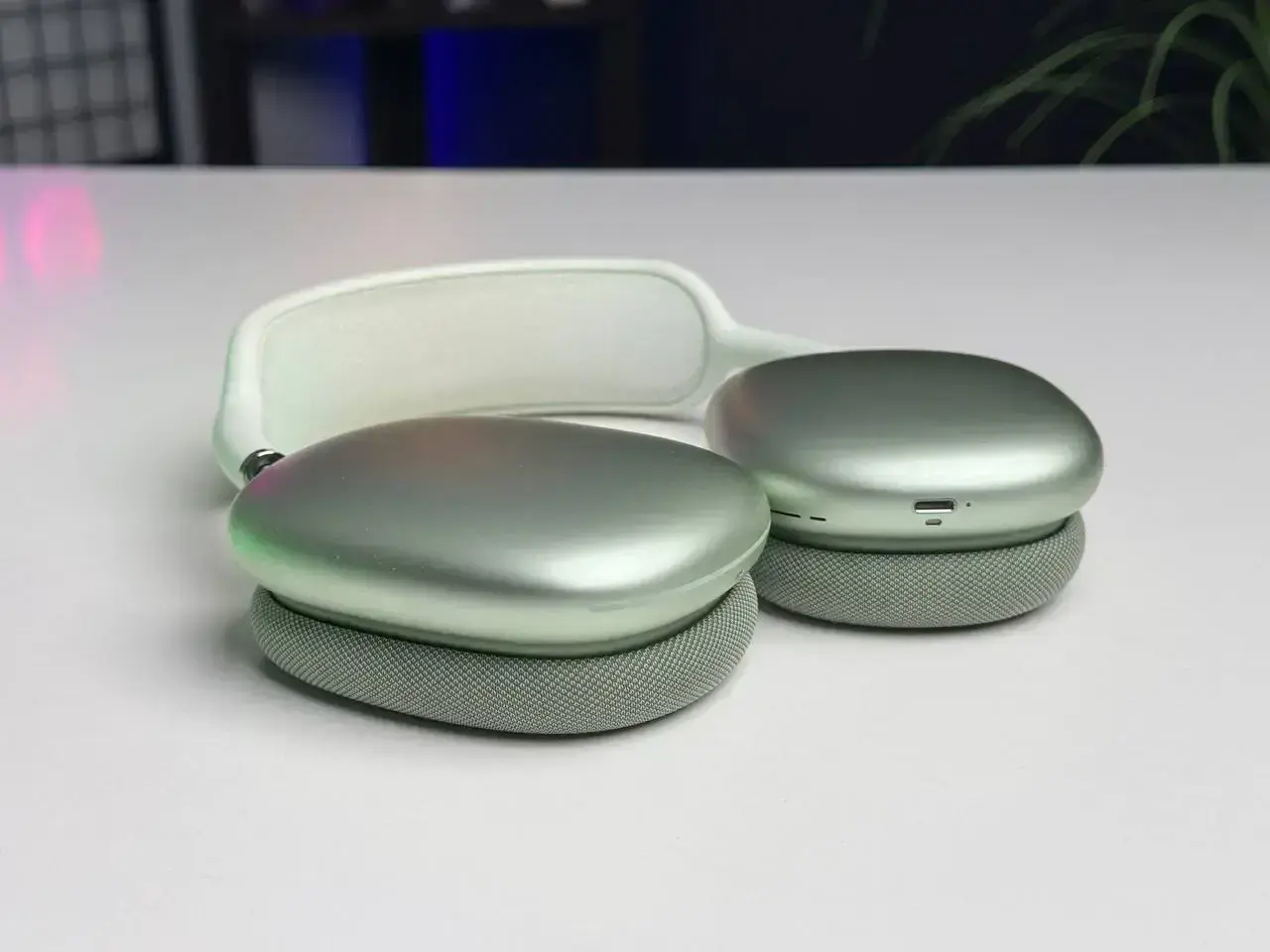 ВЖИВАНИЙ Навушники Apple AirPods Max Green (MGYN3) - Стан: гарний | Комплектація: кабель | Гарантія: 1 міс.