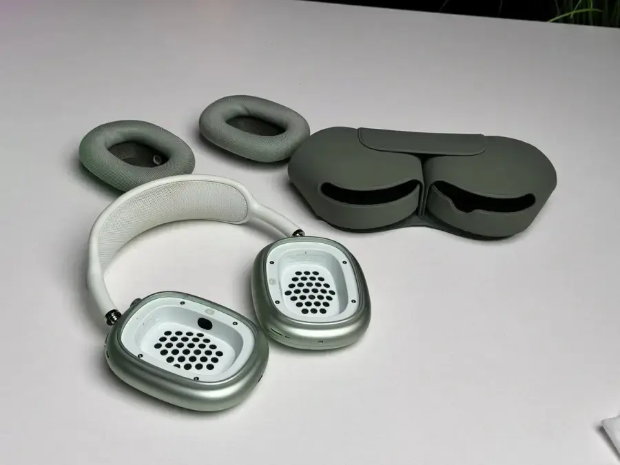 ВЖИВАНИЙ Навушники Apple AirPods Max Green (MGYN3) - Стан: гарний | Комплектація: кабель | Гарантія: 1 міс.