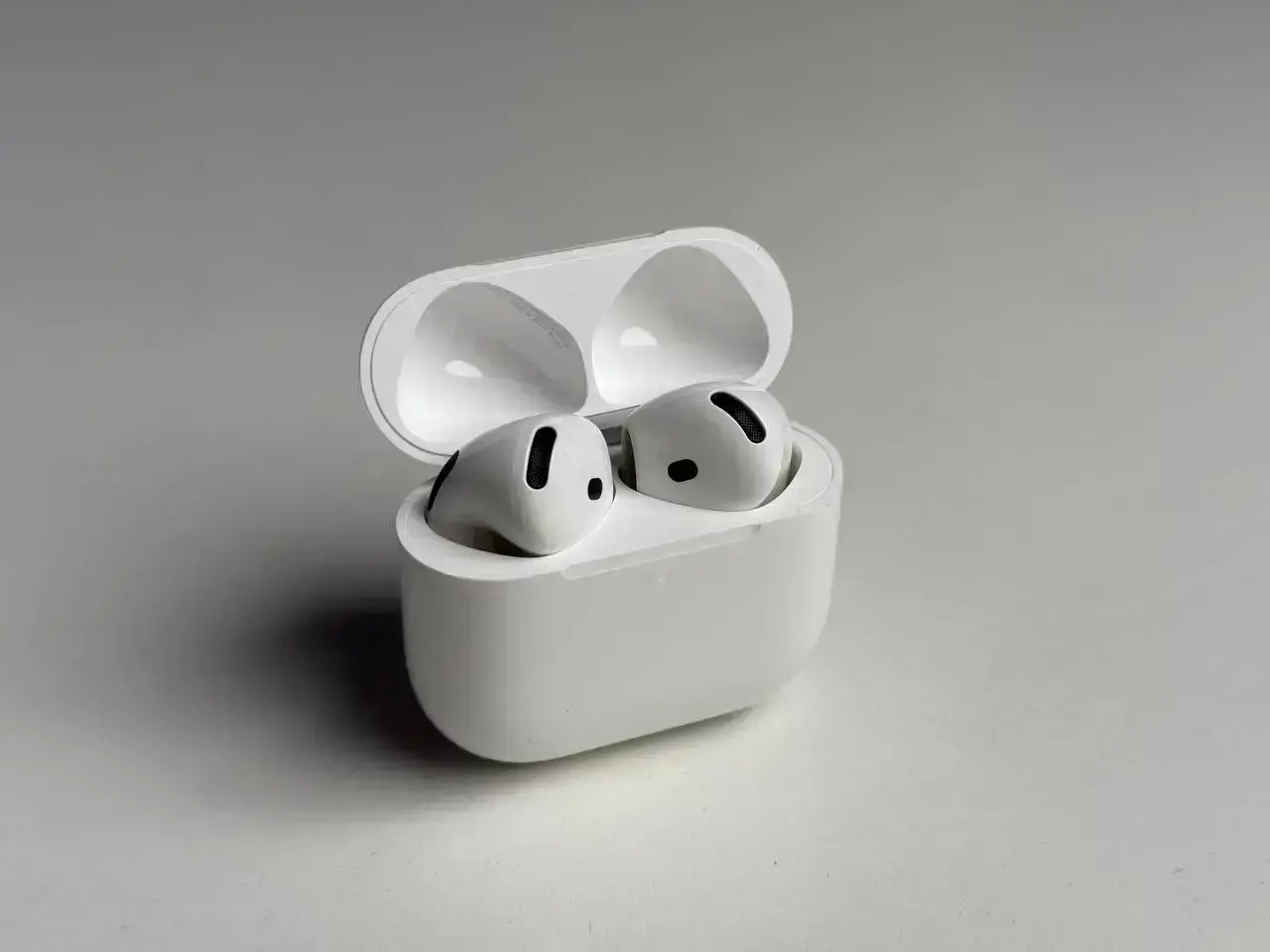 NEW NO BOX Навушники Apple AirPods 4 with Active Noise Cancellation (MXP93)