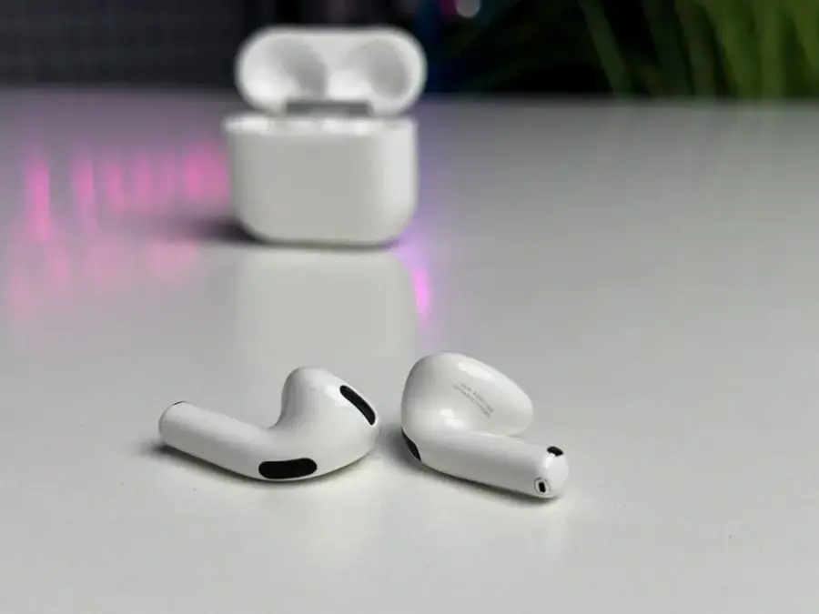 NEW NO BOX Навушники Apple AirPods 4 with Active Noise Cancellation (MXP93)
