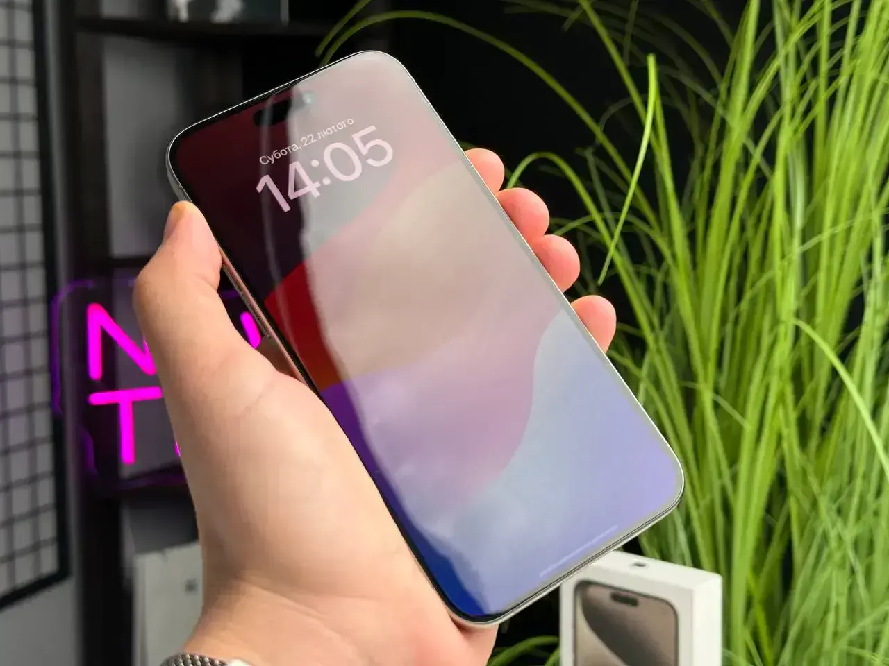 ВЖИВАНИЙ Apple iPhone 15 Pro Max 256GB Natural Titanium (MU793) - Стан: ідеальний | Акумулятор: 87% | Комплектація: повний | Гарантія: 1 міс.