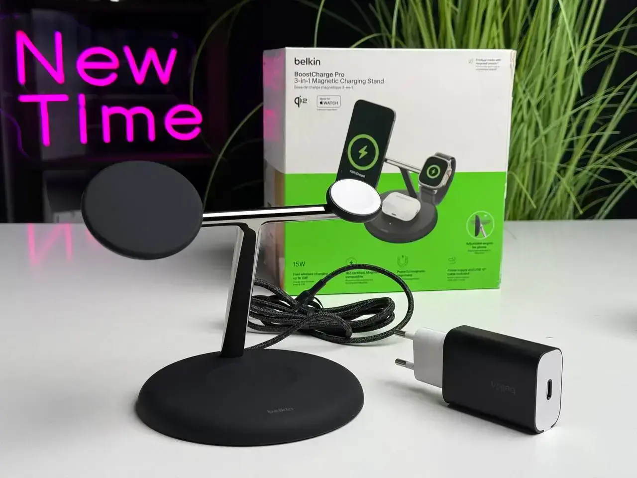OPEN BOX Беспроводное зарядное устройство для Belkin BoostCharge Pro 3-in-1 Magnetic Charging Stand with Qi2 15W - Black (WIZ023ttBK) US Plug OPEN BOX