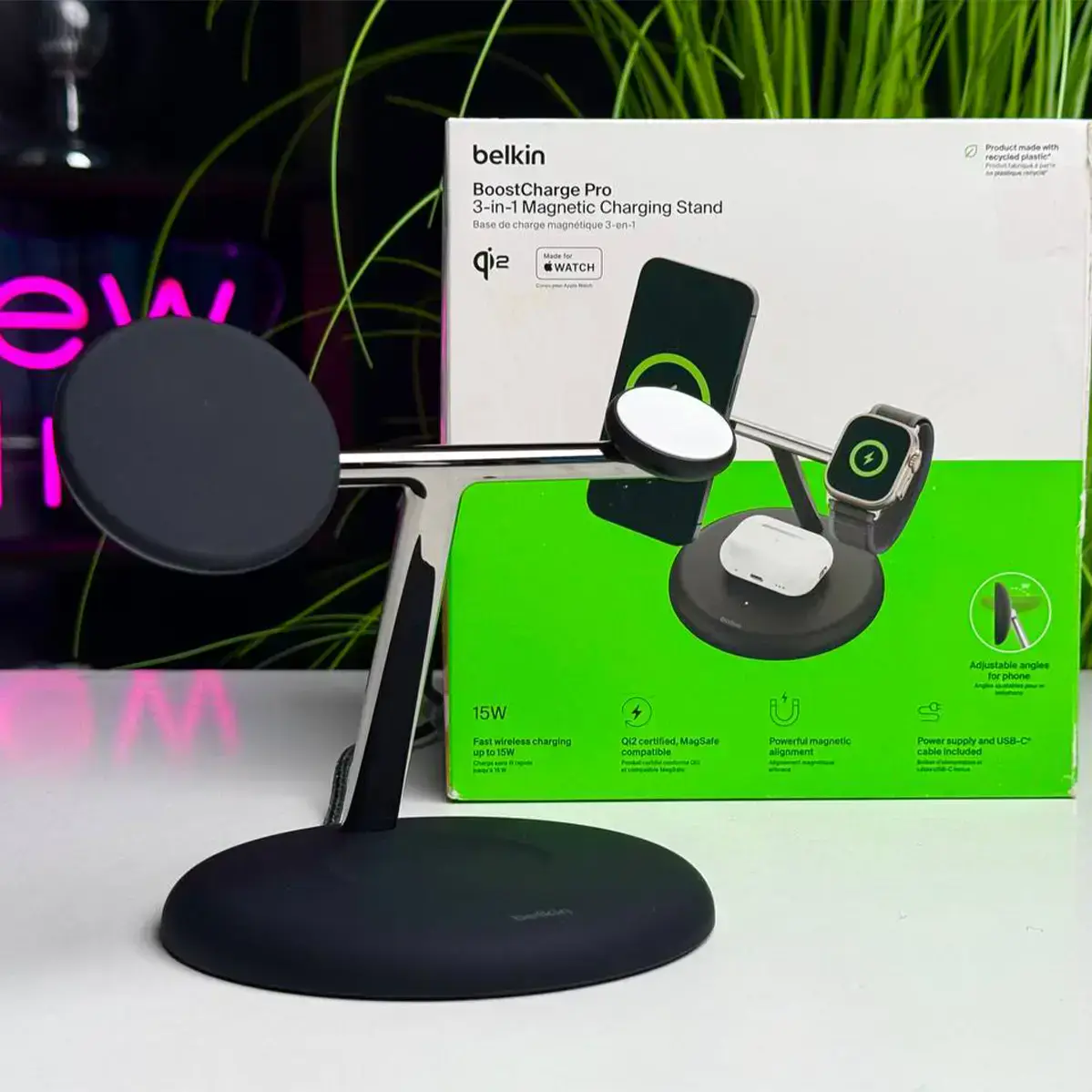 OPEN BOX Беспроводное зарядное устройство для Belkin BoostCharge Pro 3-in-1 Magnetic Charging Stand with Qi2 15W - Black (WIZ023ttBK) US Plug OPEN BOX