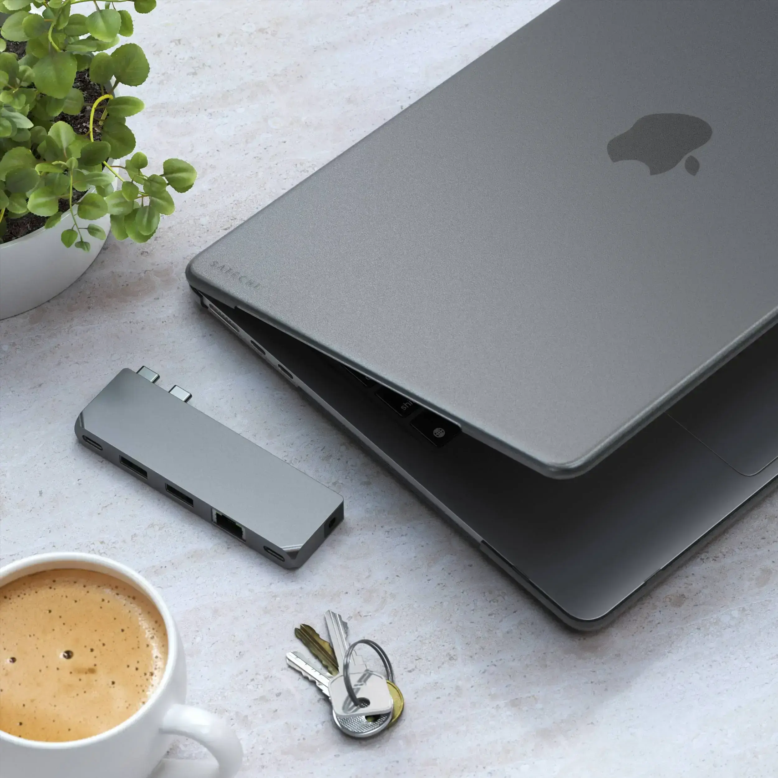 Чохол-накладка Satechi Eco-Hardshell Case for MacBook Air 13.6" M2-M3 - Dark (ST-MBAM2DR)
